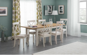 Davenport Extending Table 4 Davenport Chairs Set